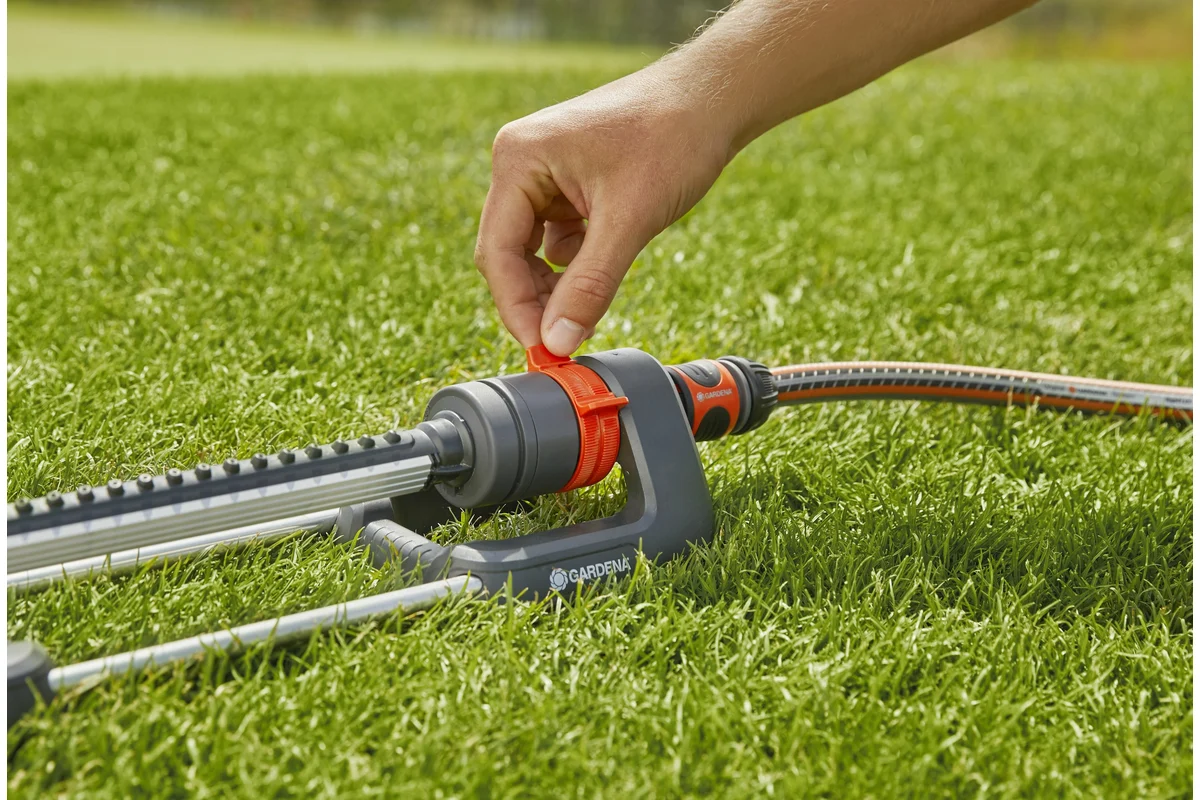 Осциллирующий дождеватель Gardena Aqua M 18702-20.000.00