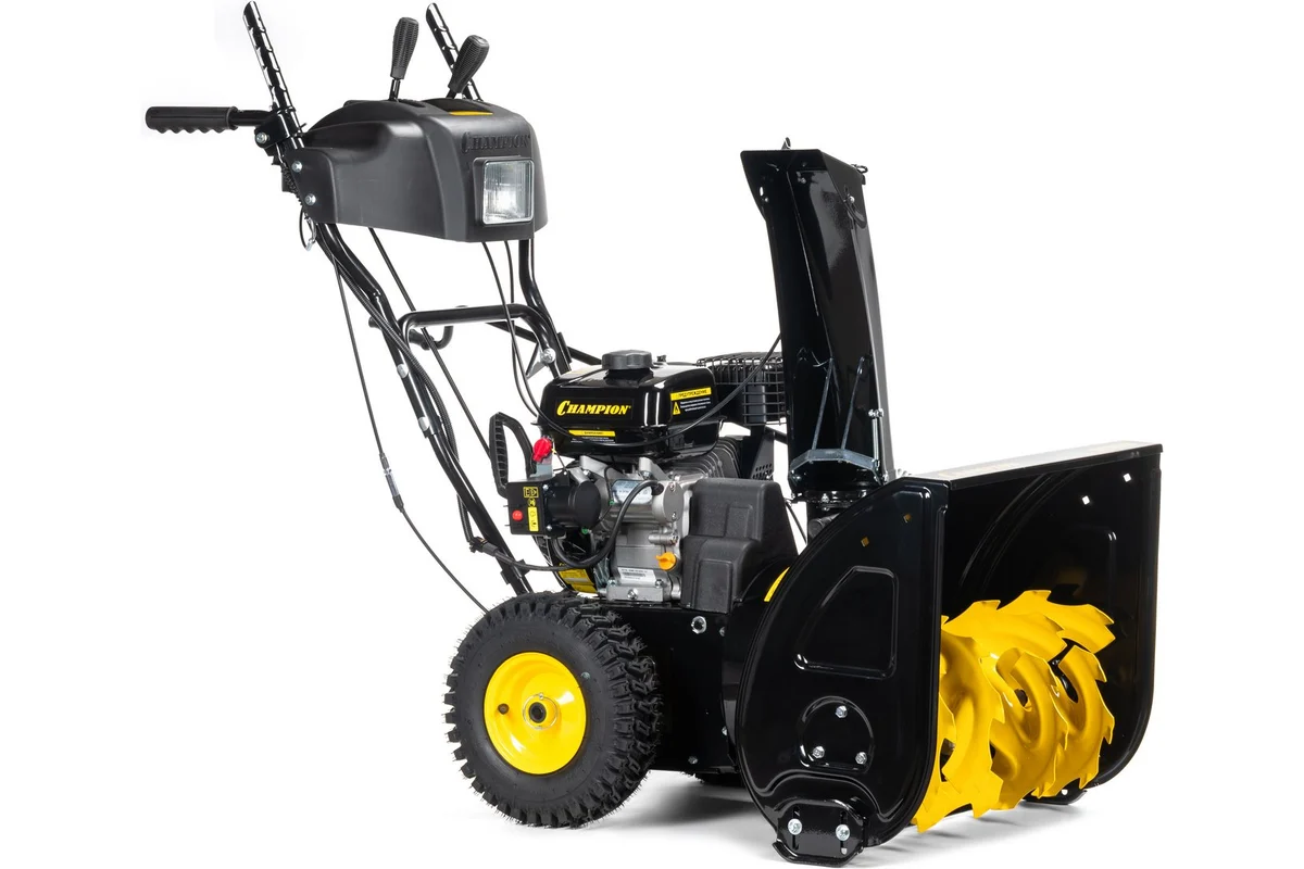 Снегоуборщик бензиновый самоходный CHAMPION ST762E