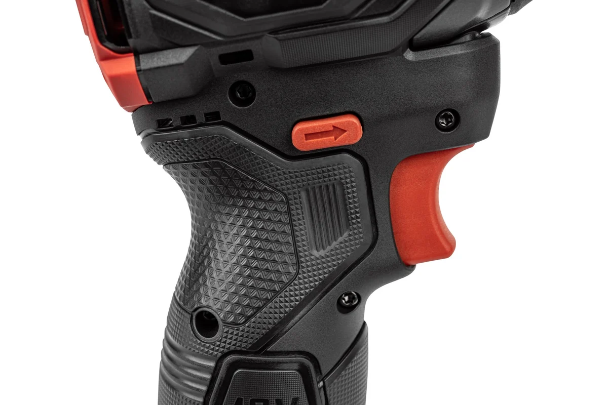 Винтовёрт аккумуляторный Elitech CS 1602L (E2201.071.01)